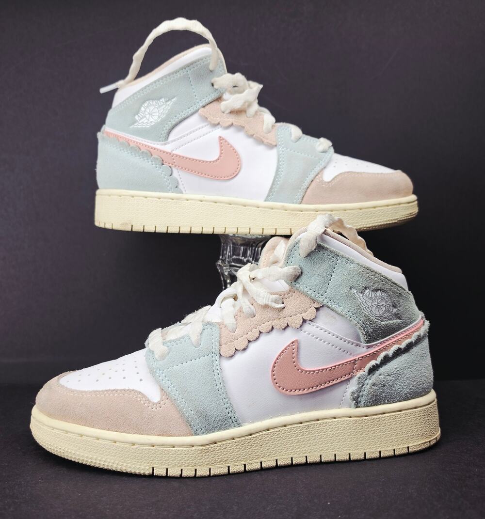 Nike Youth 5 Comfy footwear